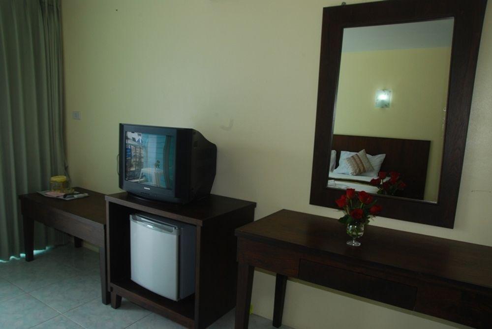 Patong Palm Guesthouse Eksteriør billede